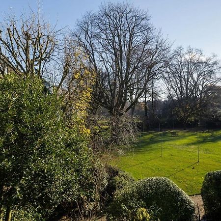 Elegant Earl'S Court 2 Bedroom Flat Just 4 Minutes From Tube London Eksteriør bilde