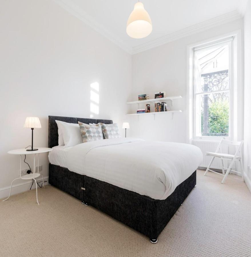 Elegant Earl'S Court 2 Bedroom Flat Just 4 Minutes From Tube London Eksteriør bilde