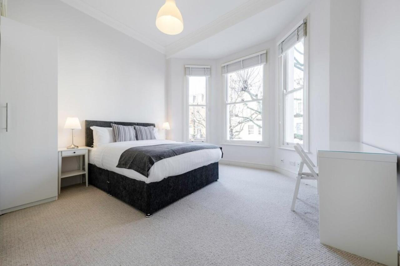 Elegant Earl'S Court 2 Bedroom Flat Just 4 Minutes From Tube London Eksteriør bilde